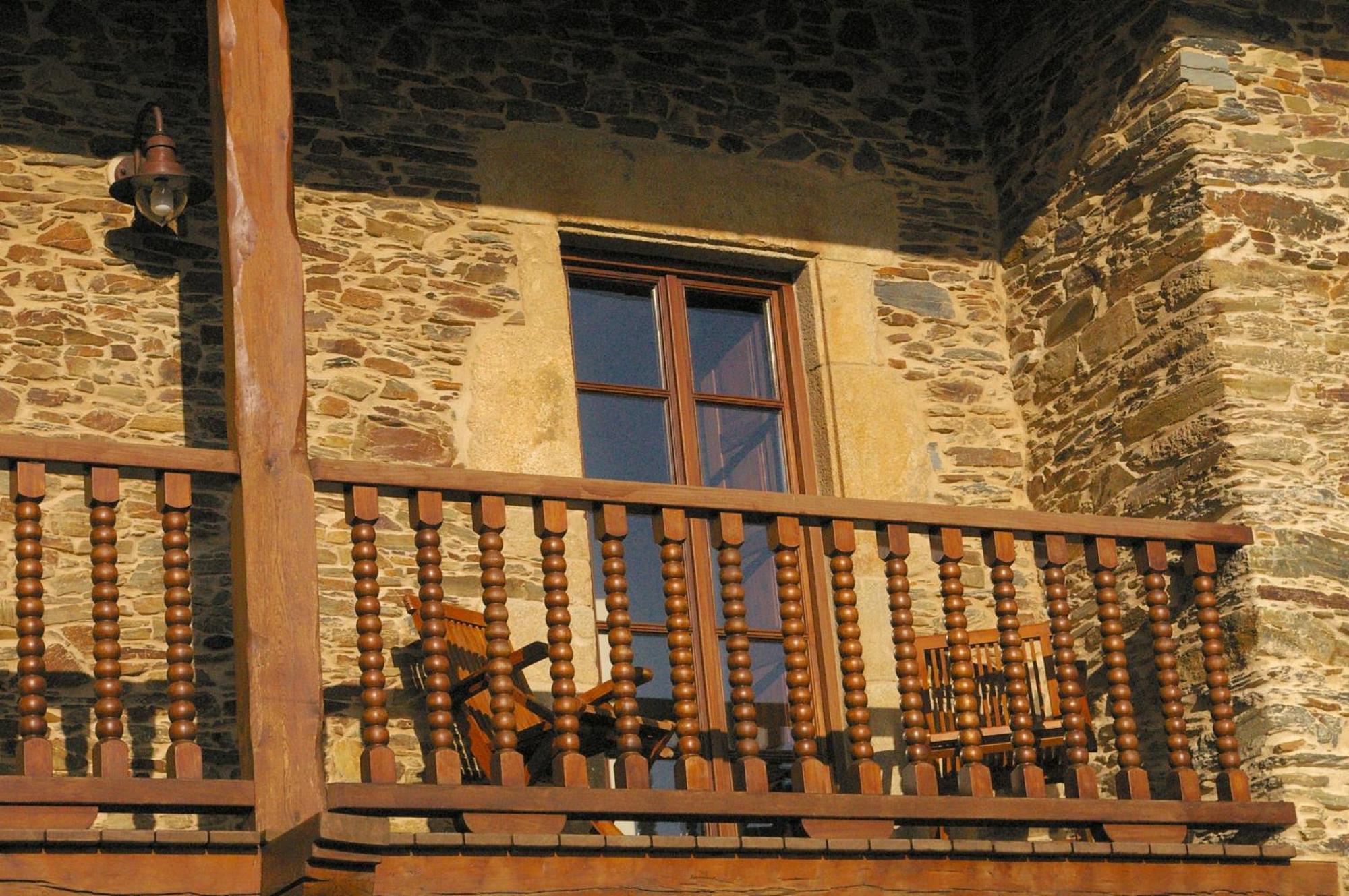 Areal Hotell Viveiro Exteriör bild