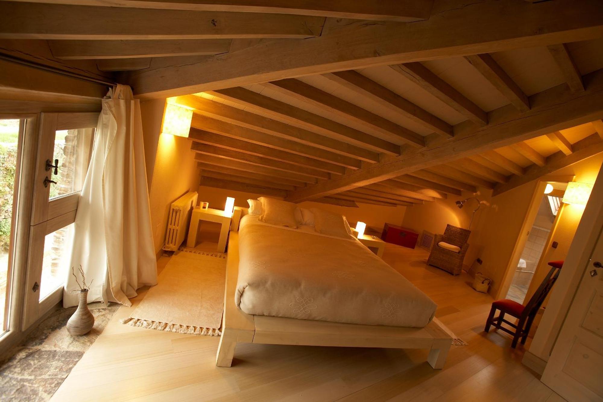 Areal Hotell Viveiro Exteriör bild