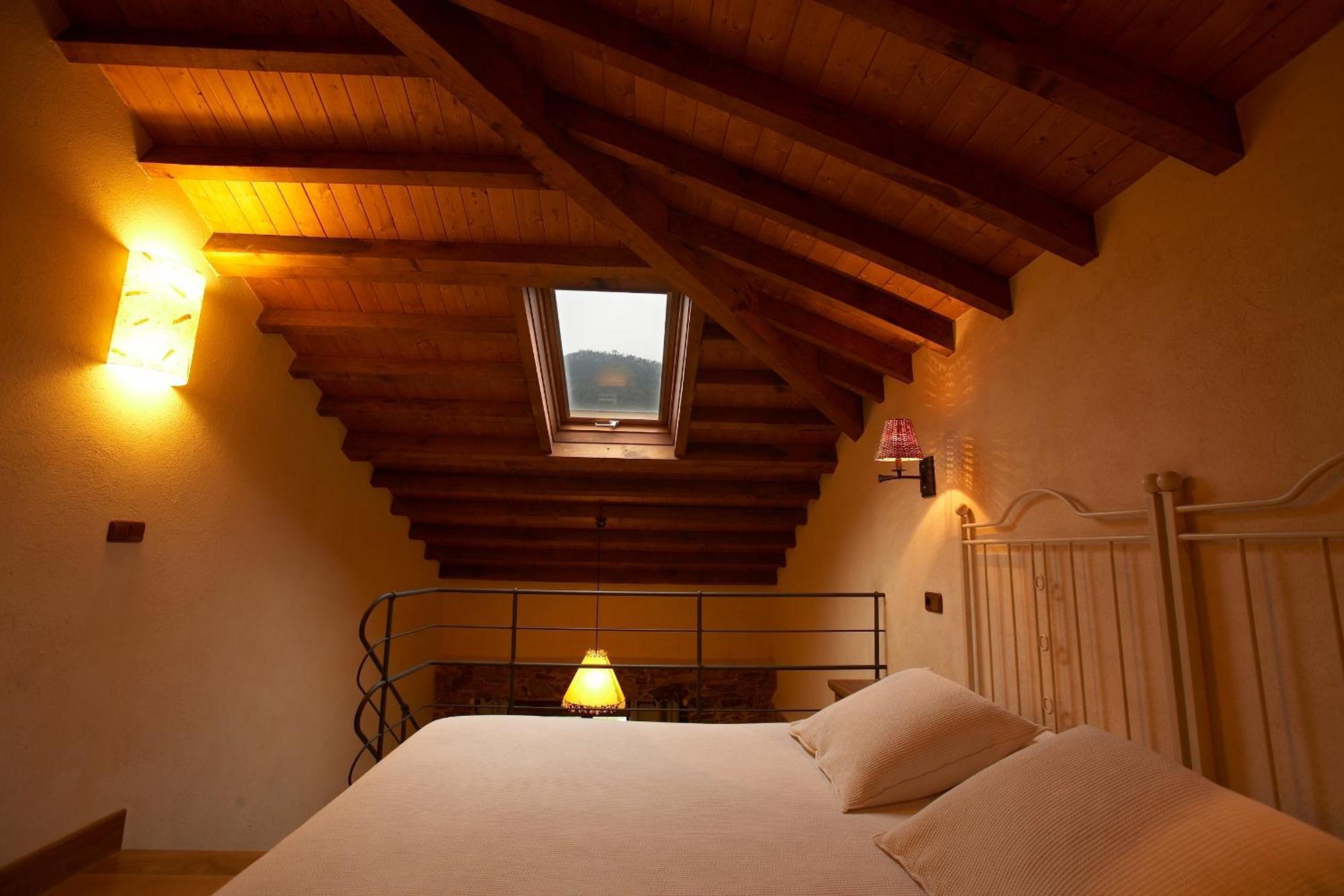 Areal Hotell Viveiro Exteriör bild