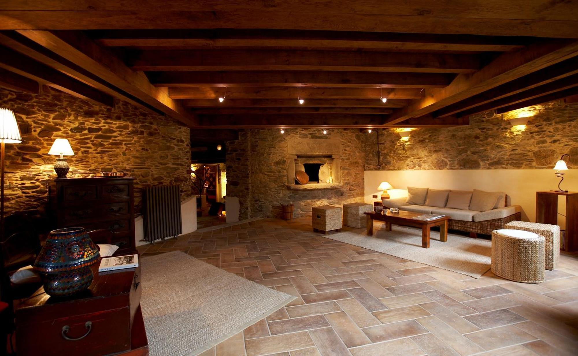 Areal Hotell Viveiro Exteriör bild